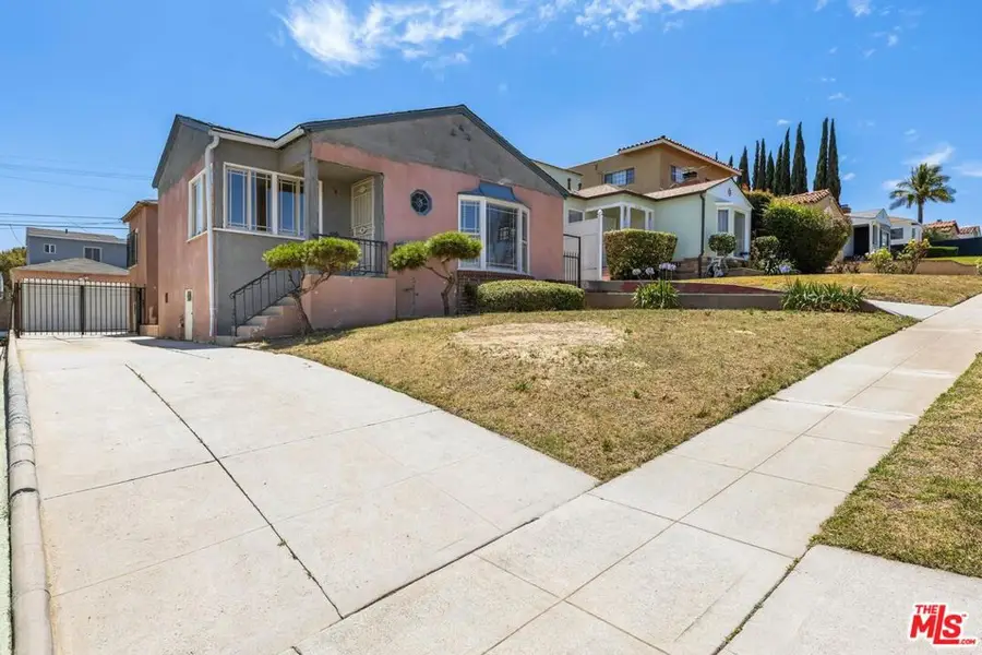 4218 W 58th Place, Los Angeles, CA 90043 - #3