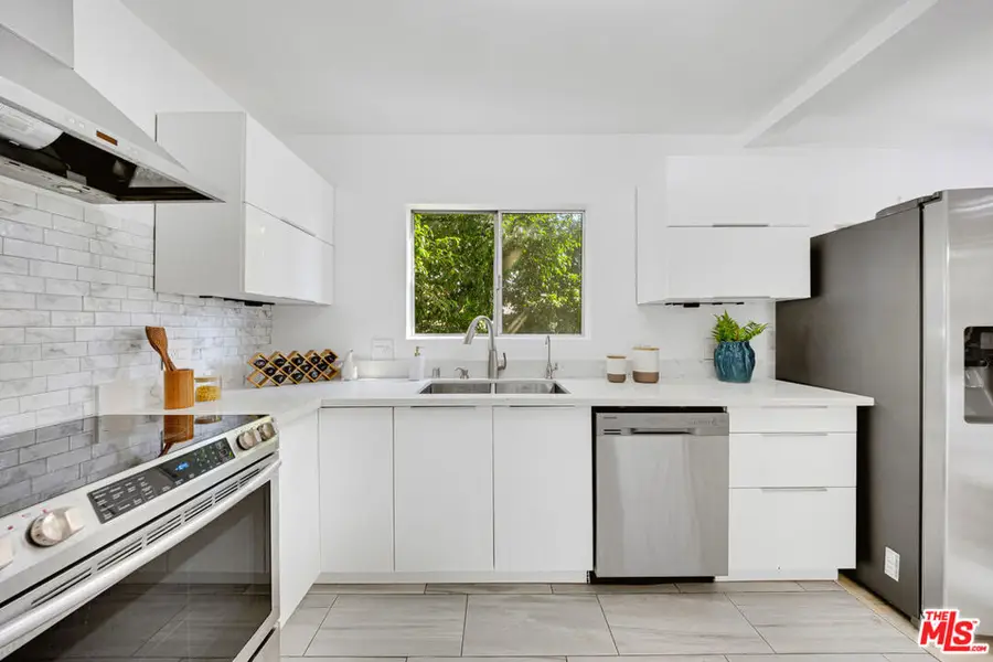 1632 Camden Avenue #203, Los Angeles, CA 90025 - #2