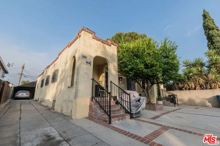2855 W Avenue 34, Los Angeles, CA 90065 - #3