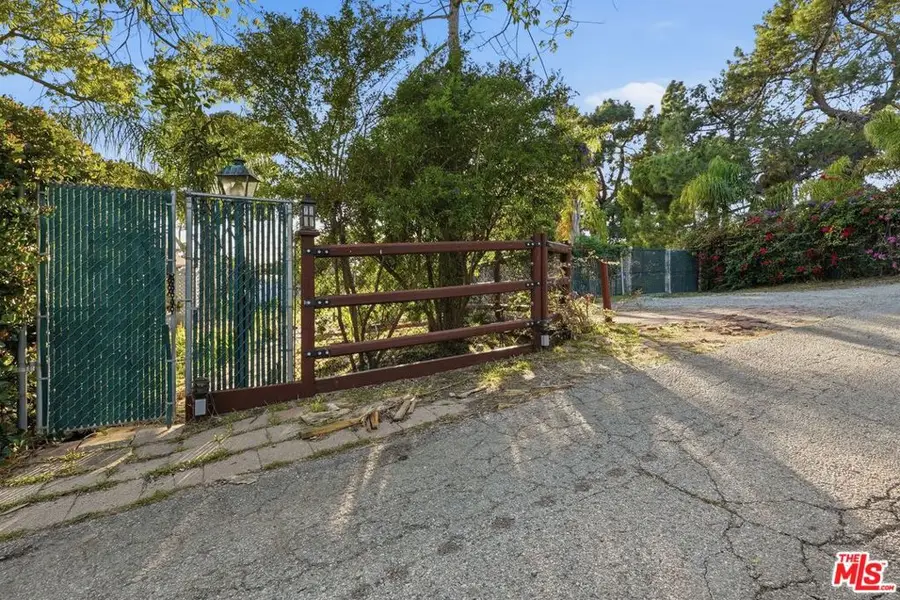 27555 Pacific Coast Highway, Malibu, CA 90265 - #3