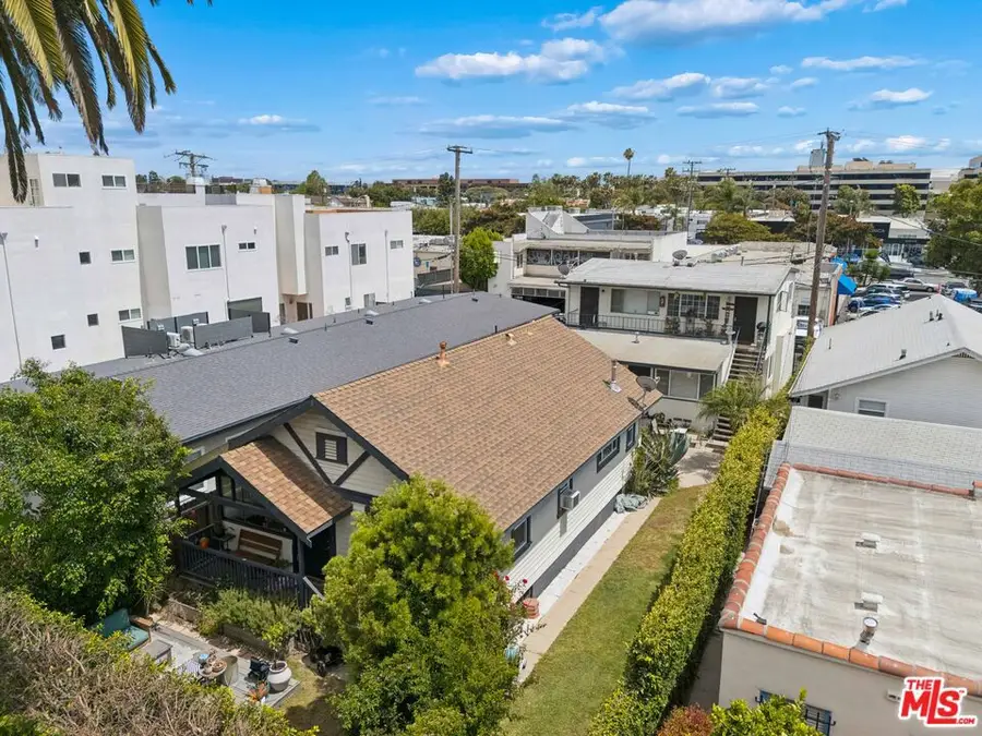 2440 Chelsea Place, Santa Monica, CA 90404 - #2