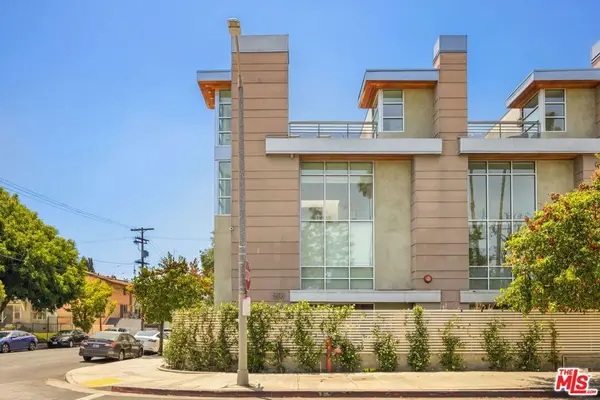 5806 Waring Avenue #11, Los Angeles, CA 90038
