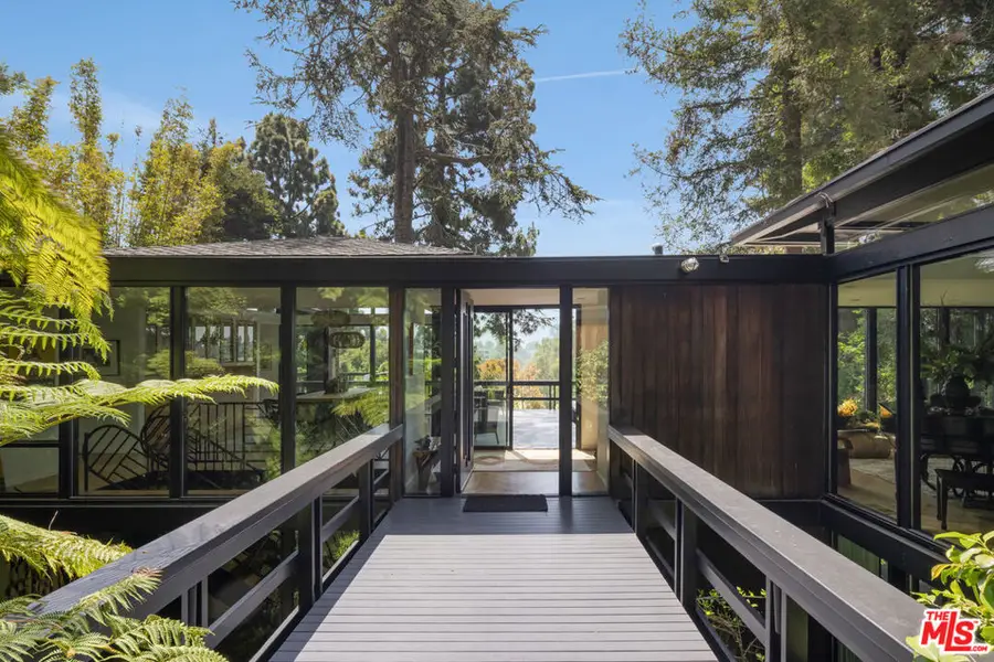 900 Napoli Drive, Pacific Palisades, CA 90272 - #2