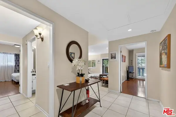 832 Palm Avenue #102, West Hollywood, CA 90069