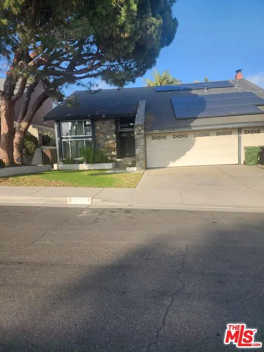 5456 Marjan Avenue, Los Angeles, CA 90056