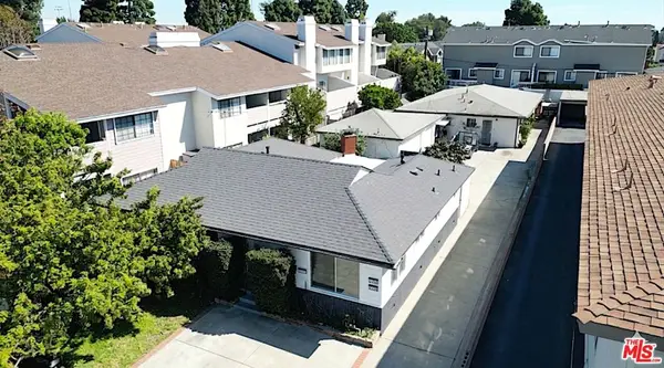 2730 Arlington Avenue #B, Torrance, CA 90501