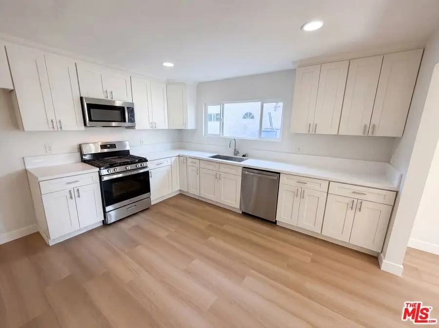 818 W 130th Street, Compton, CA 90222 - #2