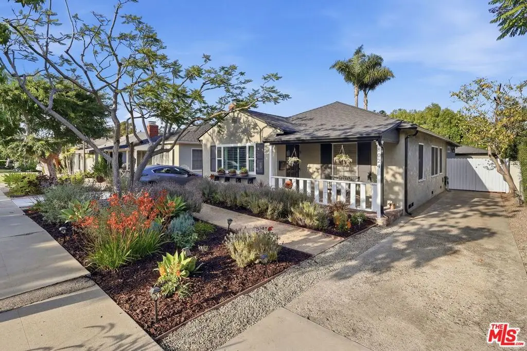 8024 Holy Cross Place, Los Angeles, CA 90045 - #1