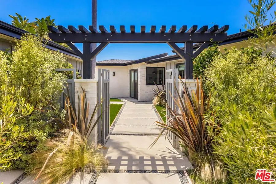 17810 Sabbiadoro Way, Pacific Palisades, CA 90272 - #3