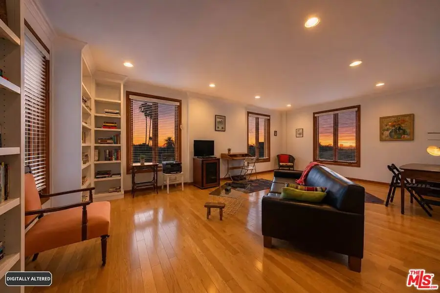 1424 N Crescent Heights Boulevard #49, West Hollywood, CA 90046 - #3