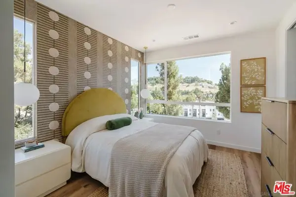 3862 N Emery Way, Los Angeles, CA 90065
