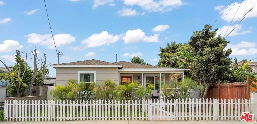 457 W 14th Street, San Pedro, CA 90731 - #1