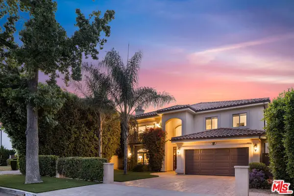 16659 Addison Street, Encino, CA 91436