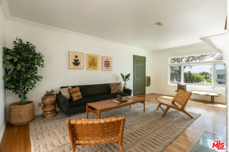 1402 Prospect Avenue, Hermosa Beach, CA 90254 - #2