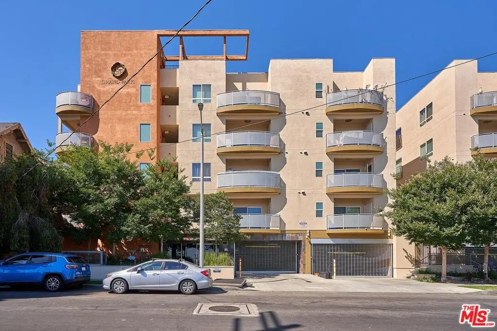 2321 W 10th Street #102, Los Angeles, CA 90006 - #1