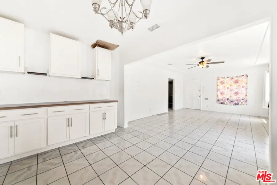 4927 W 99th Street, Inglewood, CA 90301 - #3