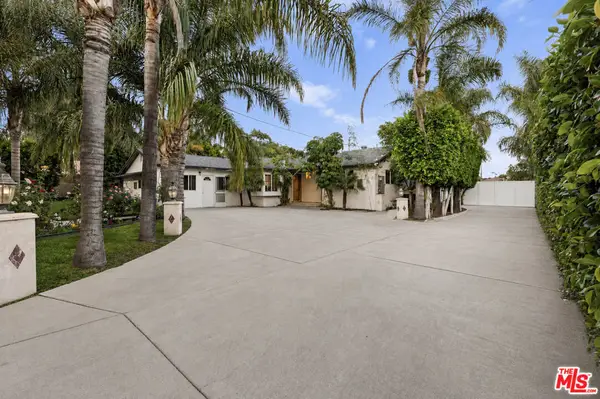 13530 Beaver Street, Sylmar, CA 91342