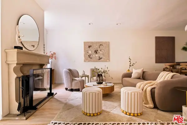 1957 N Bronson Avenue #117, Los Angeles, CA 90068