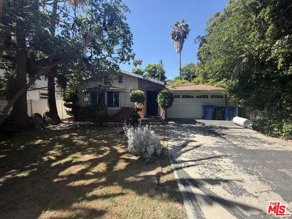 10862 Fruitland Drive, Studio City, CA 91604