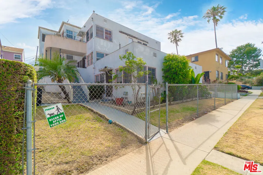 5607 Edgemar Avenue, Los Angeles, CA 90043 - #1
