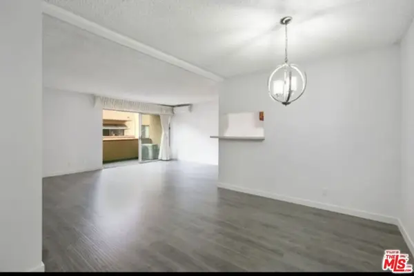 855 Victor Avenue #210, Inglewood, CA 90302