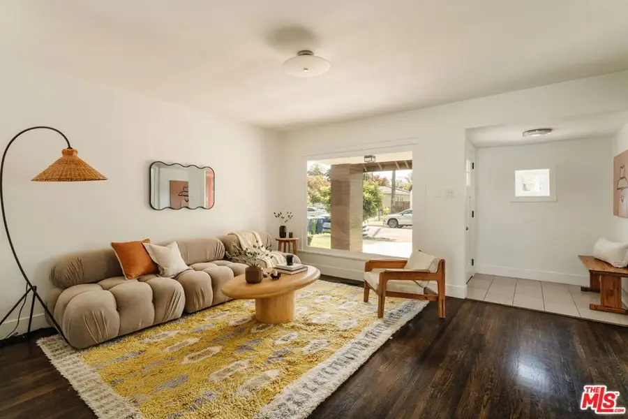 2331 S West View Street, Los Angeles, CA 90016 - #3