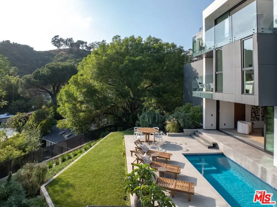2635 Hargrave Drive, Los Angeles, CA 90068 - #1