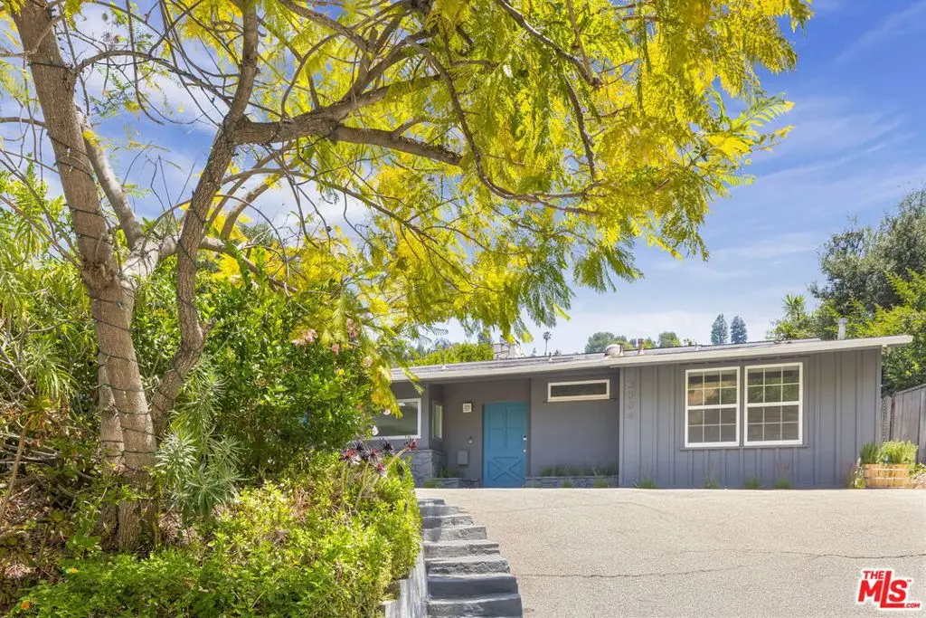 3804 Woodcliff Road, Sherman Oaks, CA 91403 - #1