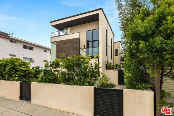 1216 1/2 Arizona Avenue, Santa Monica, CA 90404