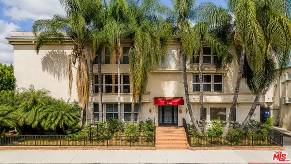 5301 Yarmouth Avenue #10, Encino, CA 91316
