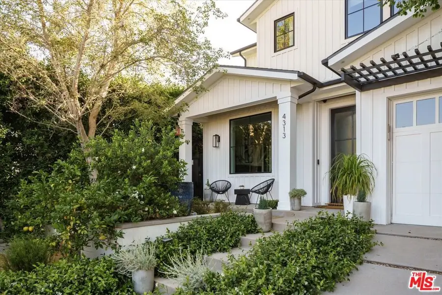 4313 Bellingham Avenue, Studio City, CA 91604 - #2