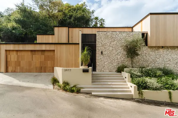 3977 Oeste Avenue, Studio City, CA 91604