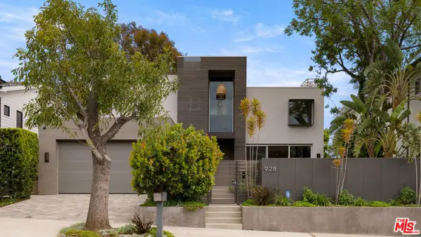 928 Las Lomas Avenue, Pacific Palisades, CA 90272