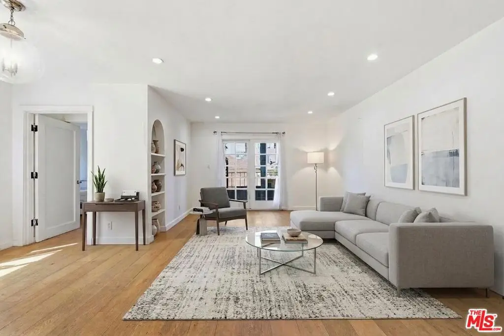 625 N Flores Street #104, West Hollywood, CA 90048 - #1