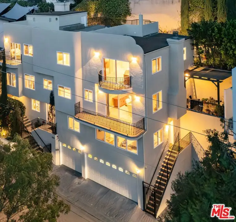 3943 Avenida Del Sol, Studio City, CA 91604 - #2