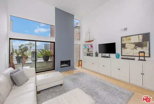 11982 Kiowa Avenue #307, Los Angeles, CA 90049