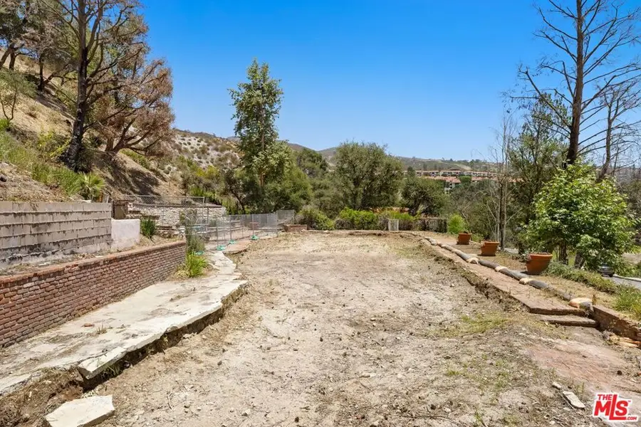 17780 Camino De Yatasto, Pacific Palisades, CA 90272 - #3