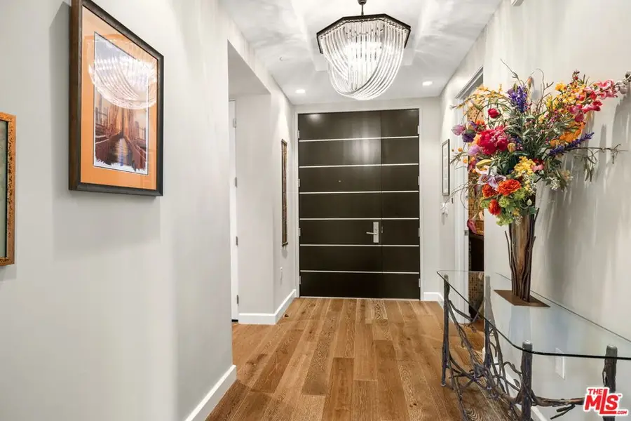 441 S Barrington Avenue #311, Los Angeles, CA 90049 - #2