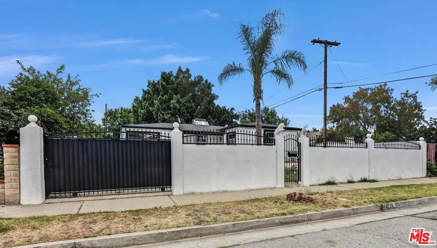 14519 Fox Street, San Fernando, CA 91345 - #2