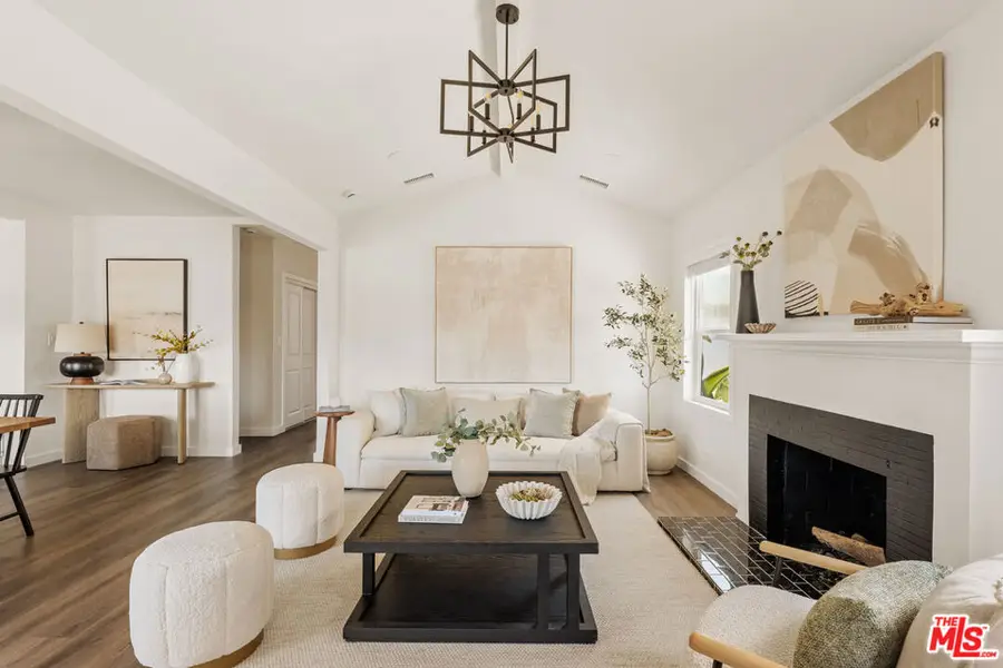 8421 Airlane Avenue, Los Angeles, CA 90045 - #2