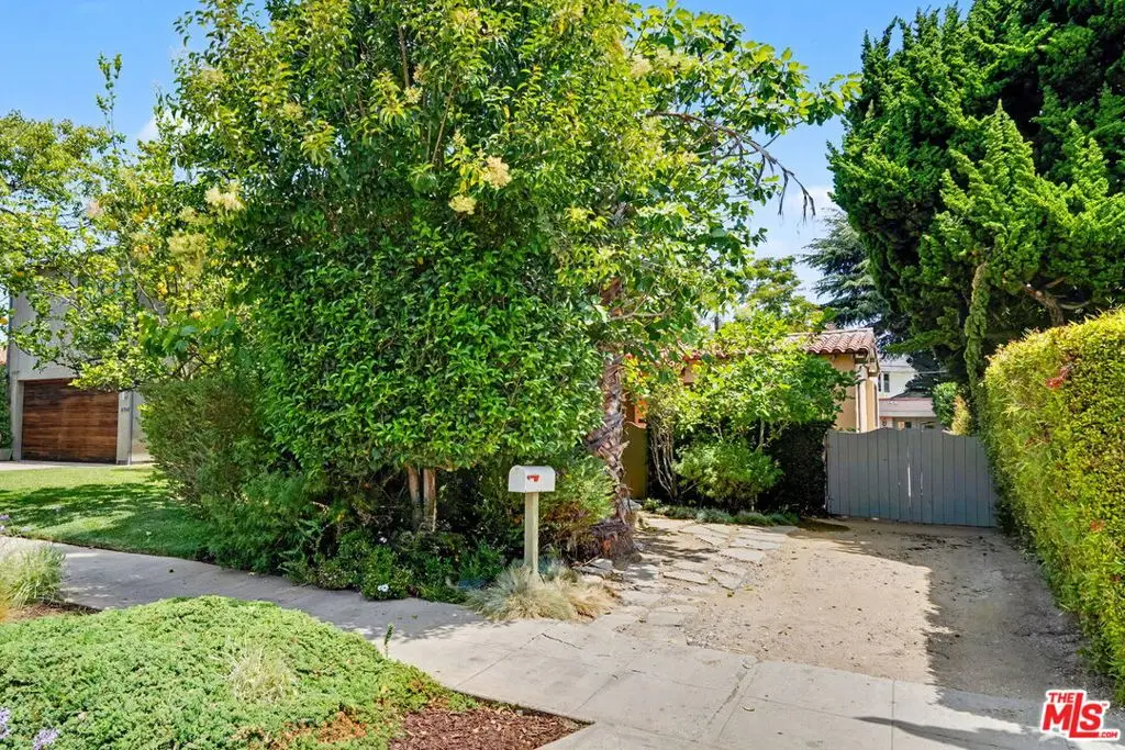 2330 Veteran Avenue, Los Angeles, CA 90064 - #1