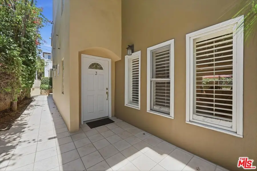 1043 11th Street #3, Santa Monica, CA 90403 - #3