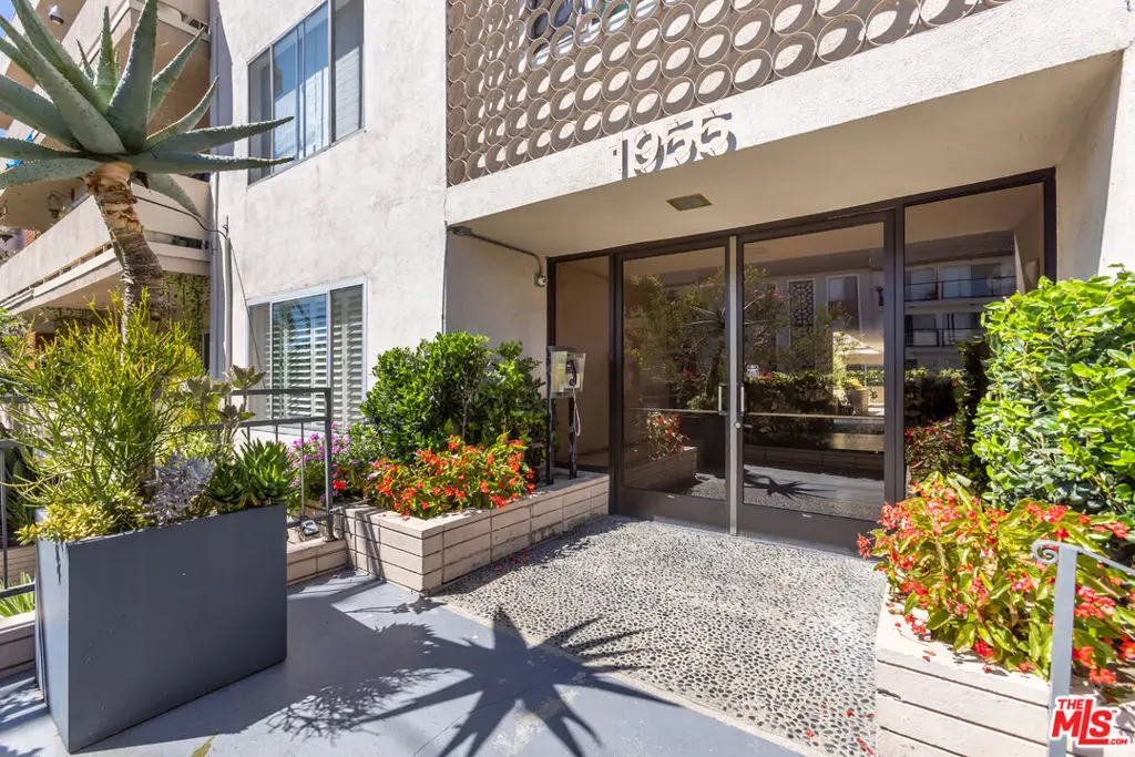 1955 Tamarind Avenue #2, Los Angeles, CA 90068 - #1