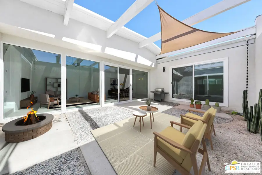 2041 S Calle Palo Fierro, Palm Springs, CA 92264 - #3