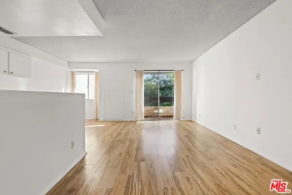 2700 Cahuenga Boulevard #2216, Los Angeles, CA 90068