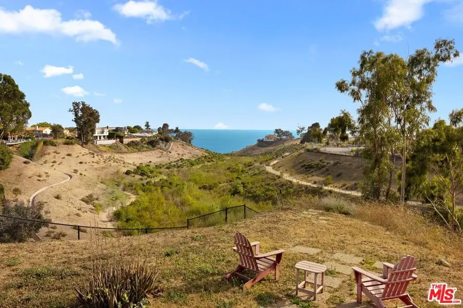 525 Alma Real Drive, Pacific Palisades, CA 90272 - #3