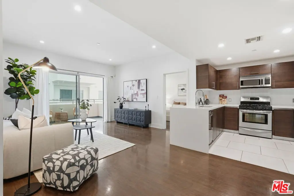 1700 Sawtelle Boulevard #219, Los Angeles, CA 90025 - #1