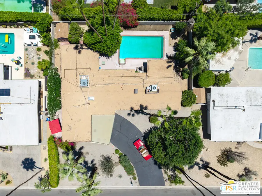 1094 S Paseo De Marcia, Palm Springs, CA 92264 - #2