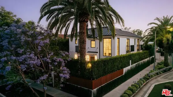 469 N Sweetzer Avenue, Los Angeles, CA 90048