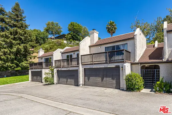 15615 Crestview Lane #82, Granada Hills, CA 91344